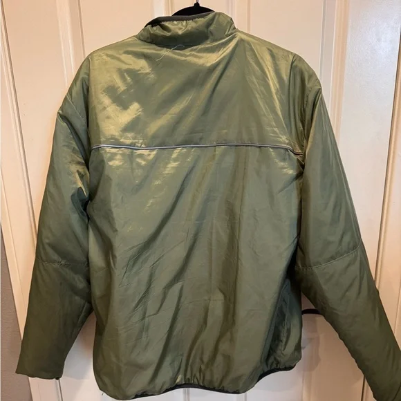 Fabletics Men's Quilted Jacket - Green - Picture 5 of 5